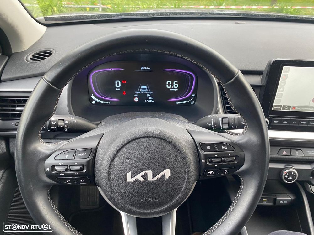 Kia Stonic 1.2 MPi Dynamic - 20