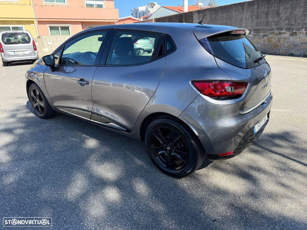 Renault Clio 0.9 TCE Dynamique S - 3