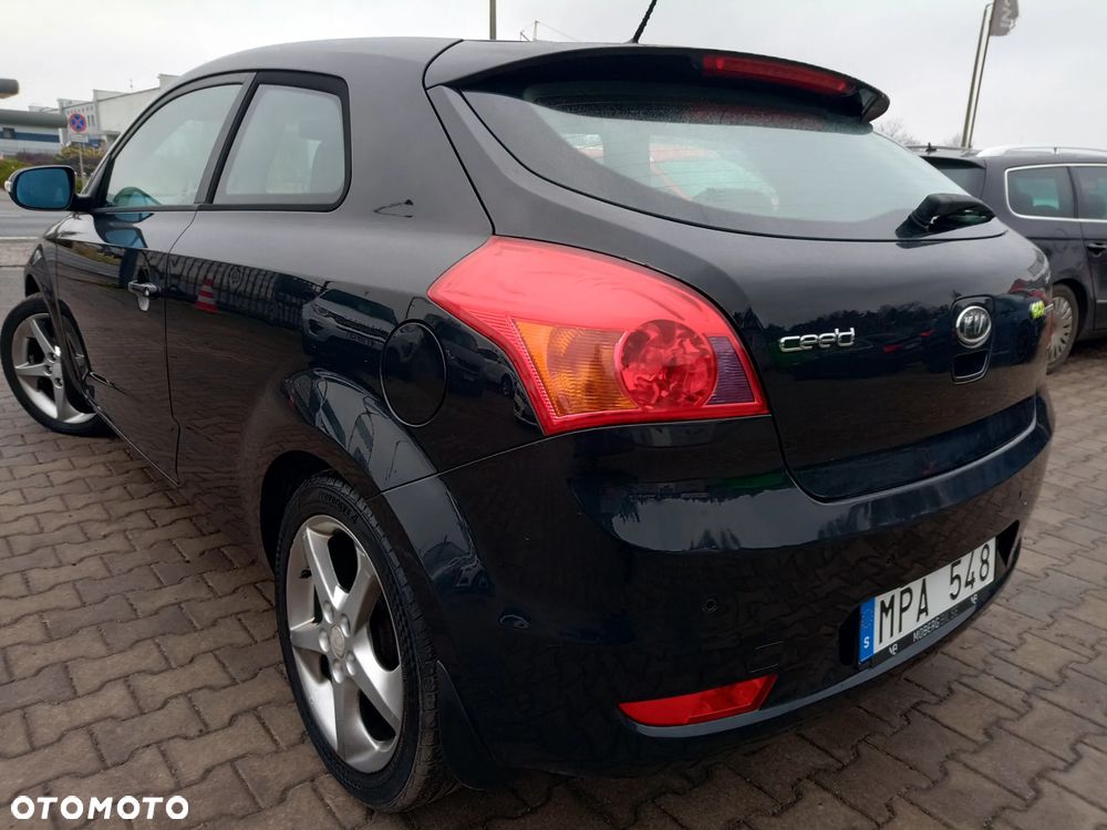 Kia ProCeed 1.6 Crdi Comfort + - 7