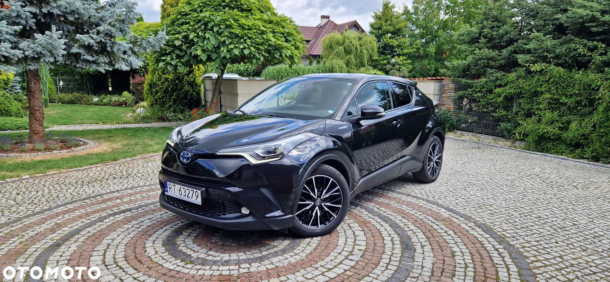 Toyota C-HR 1.8 Hybrid Prestige - 1
