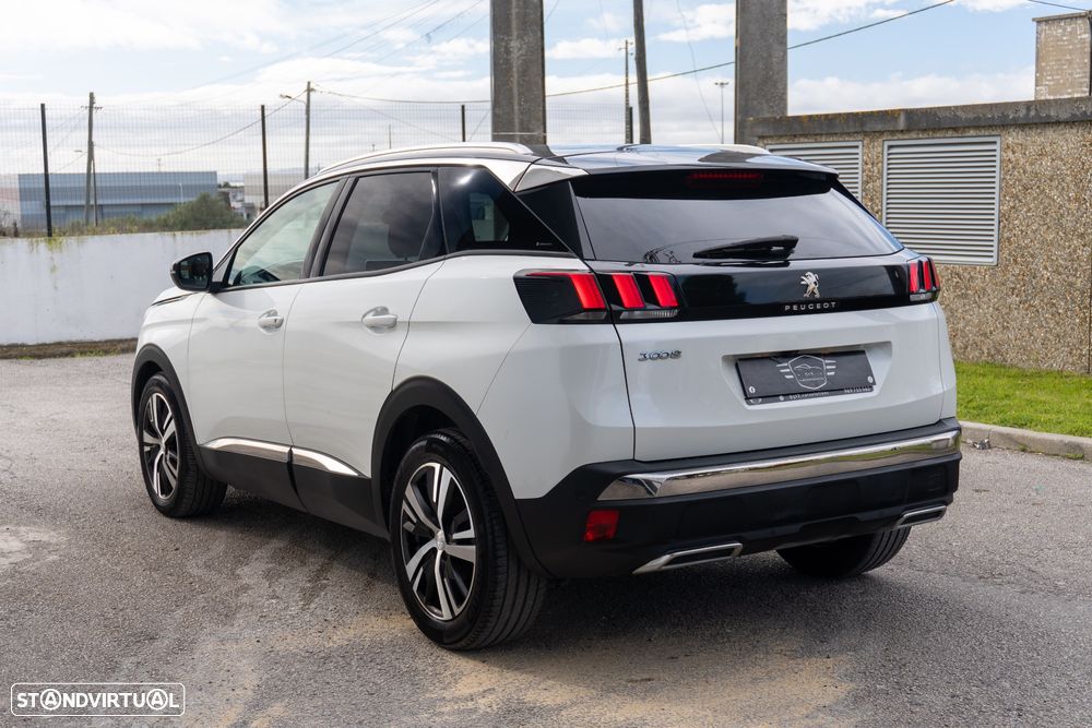 Peugeot 3008 PureTech 130 Stop & Start GPF Allure - 8