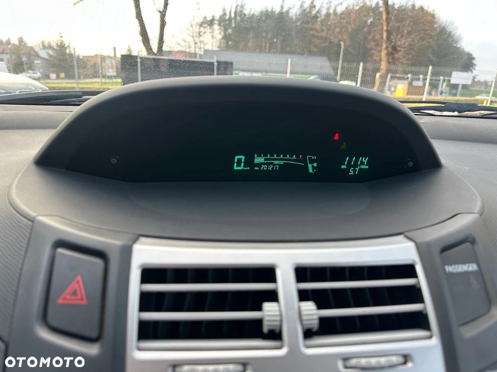 Toyota Yaris 1.0 Terra - 10