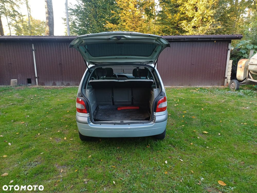Renault Scenic - 5