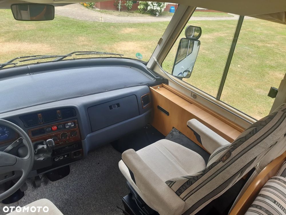 Hymer-Eriba E584 - 18