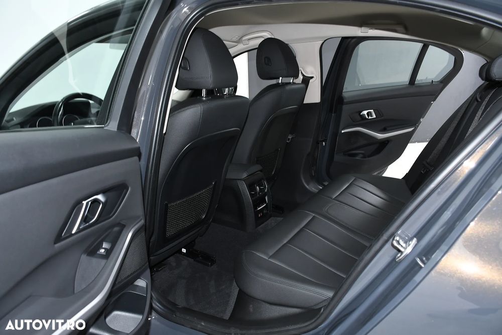 BMW Seria 3 - 17