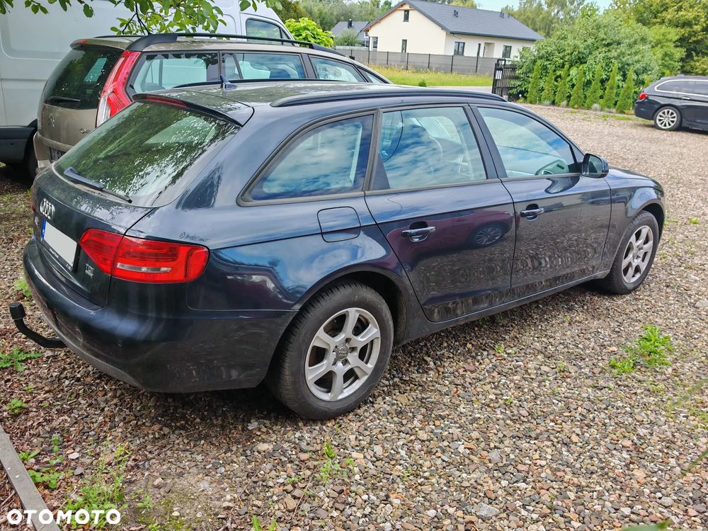Audi A4 Avant 2.0 TDI - 4
