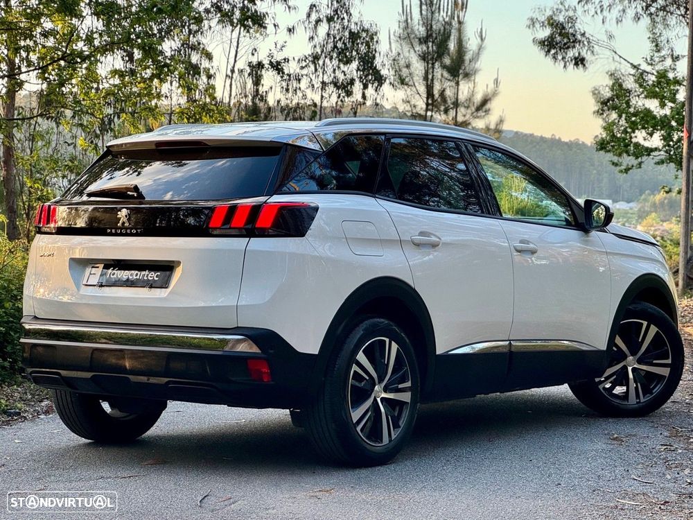 Peugeot 3008 1.2 PureTech Allure EAT6 - 21