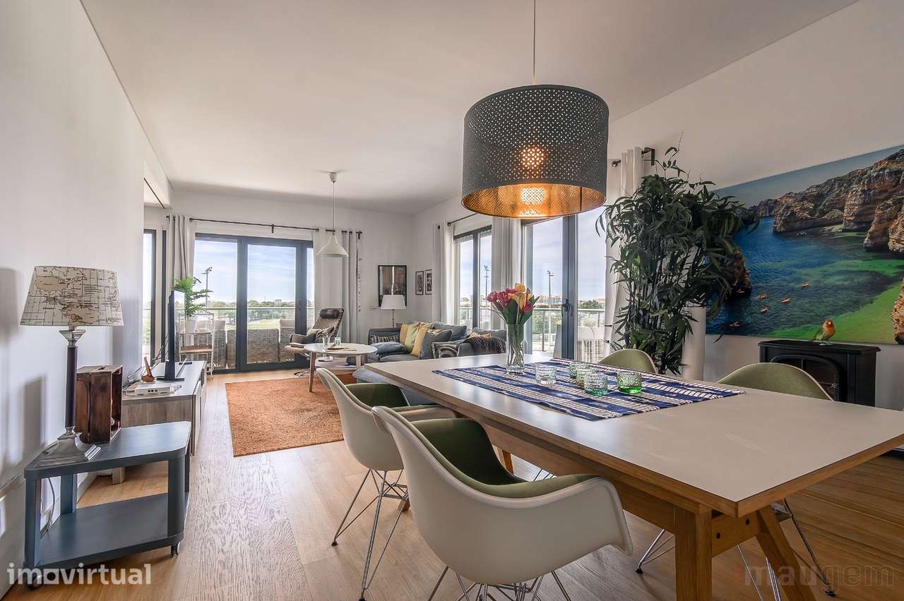 Arrendamento de apartamento T3 na Rua Doutor Jorge Munõz Cardoso - Grande imagem: 4/25