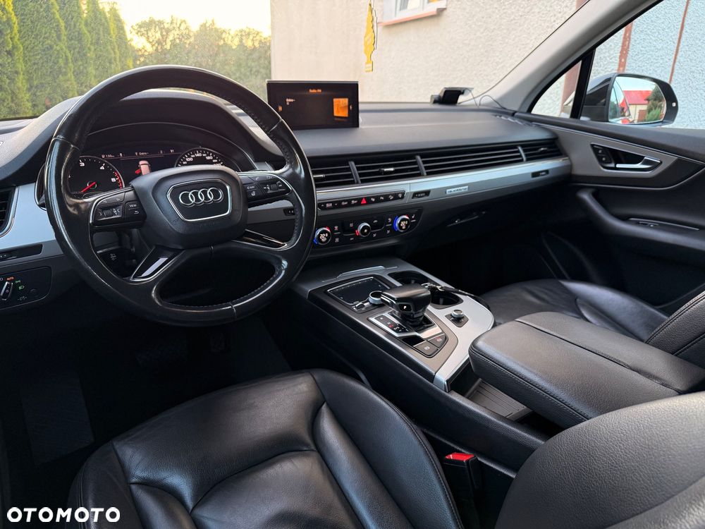 Audi Q7 - 28