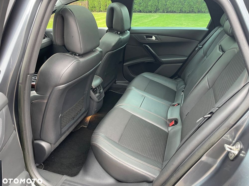 Peugeot 508 - 8
