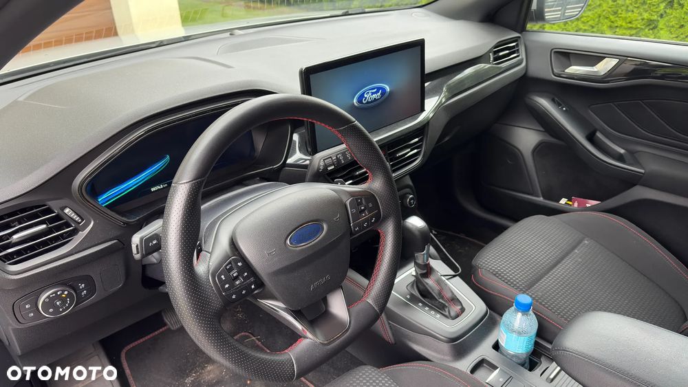 Ford Focus 1.0 EcoBoost mHEV ST-Line Style - 2