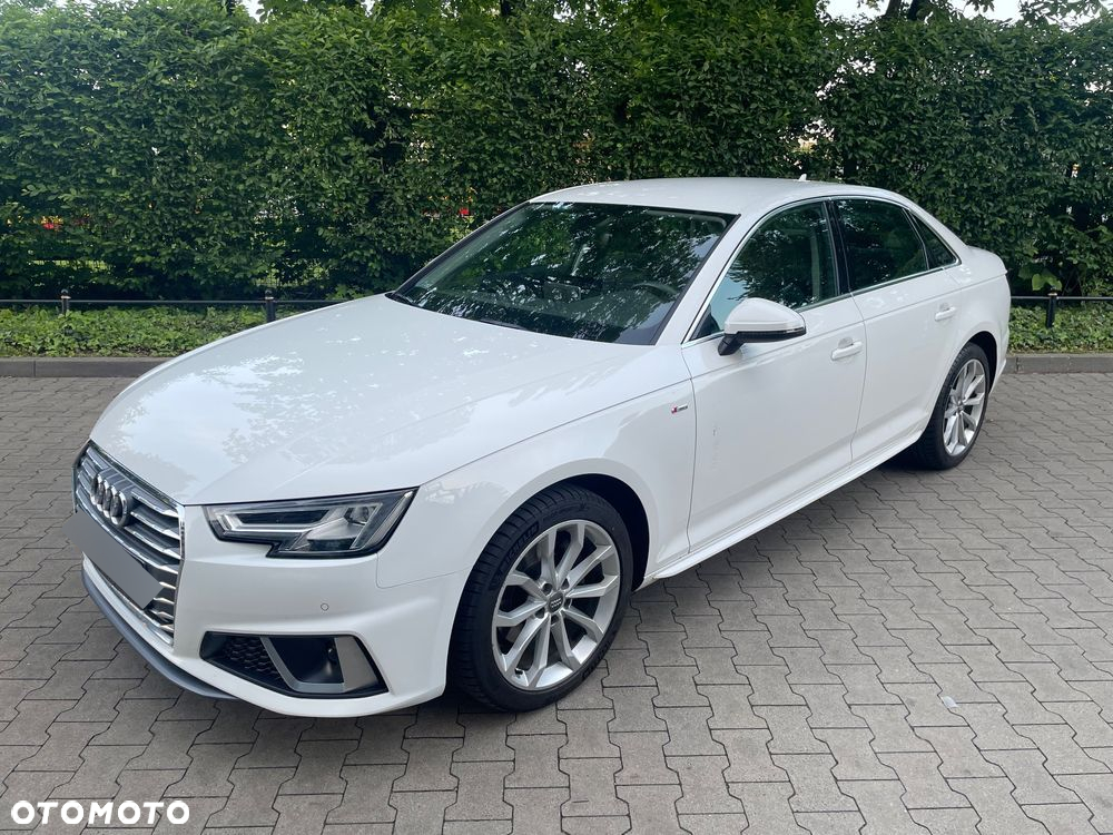 Audi A4 35 TFSI S tronic - 2