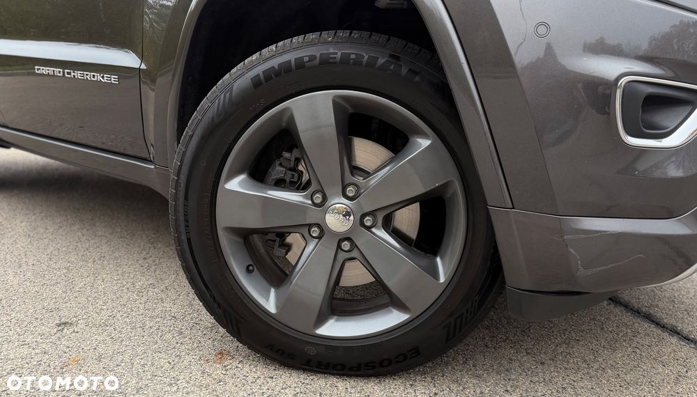 Jeep Grand Cherokee - 11
