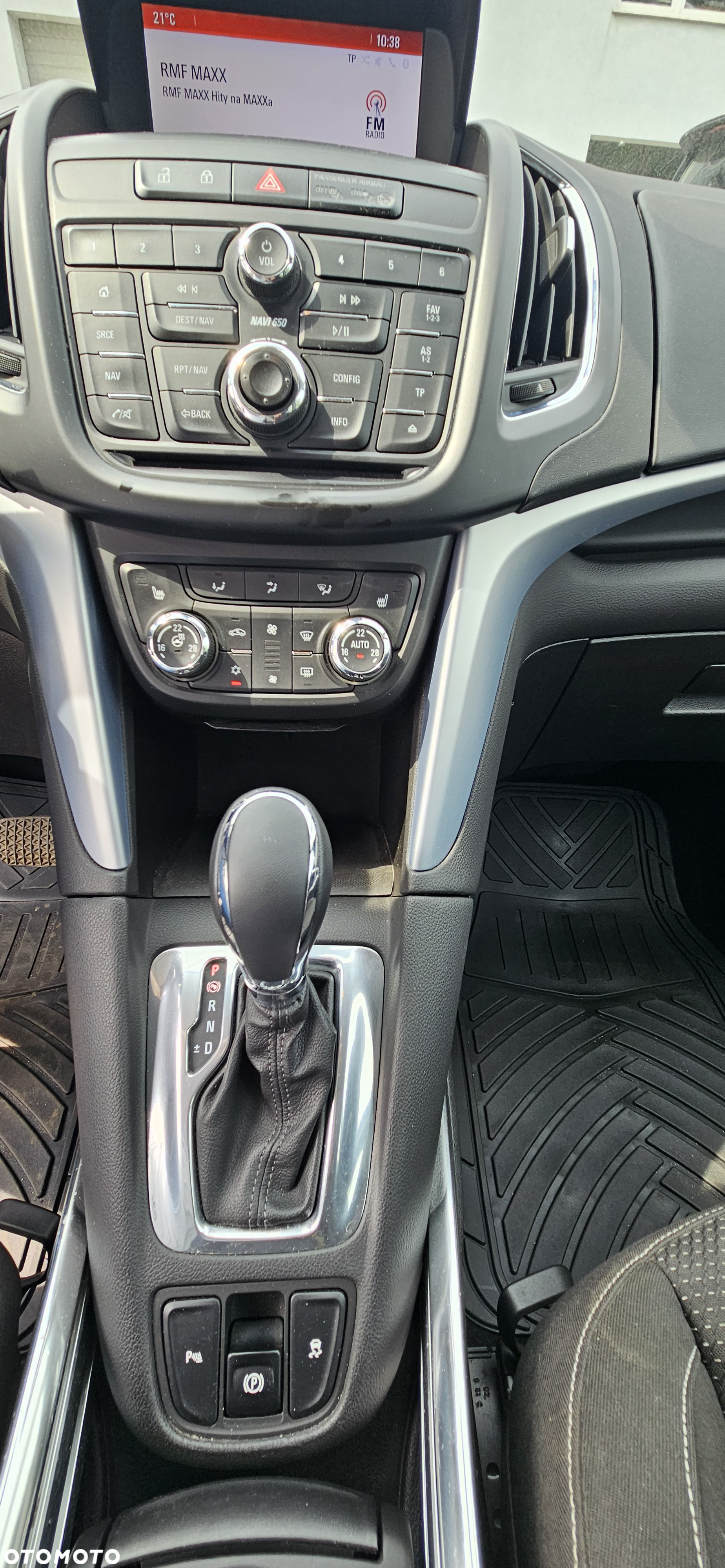 Opel Zafira - 16