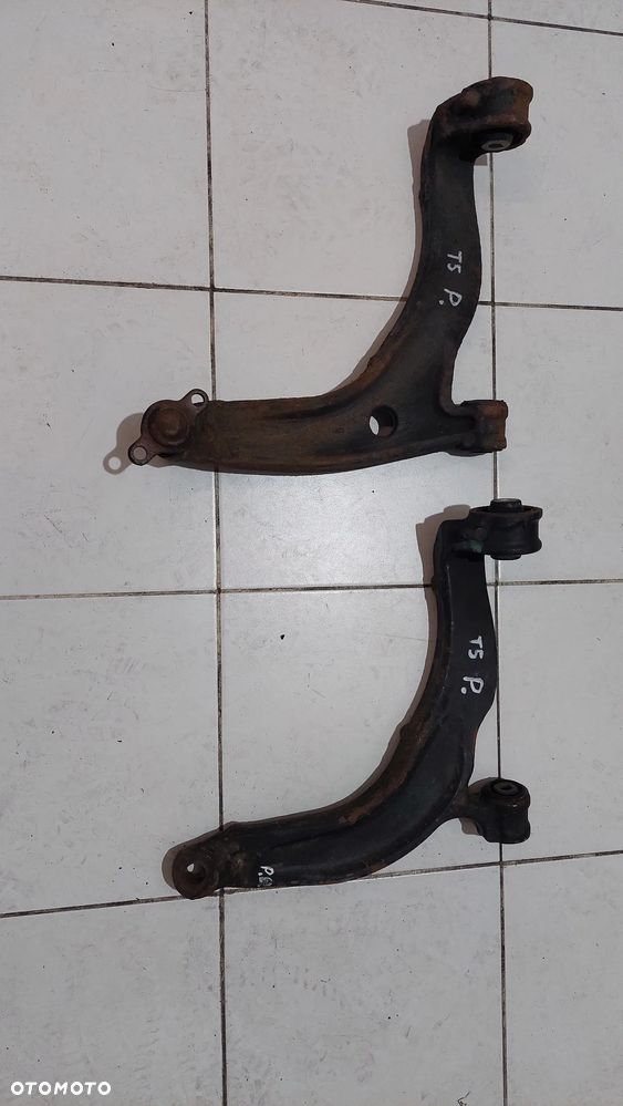 WAHACZ PRAWY PRZÓD VW T5 1,9-2,5TDI R2008 - 1