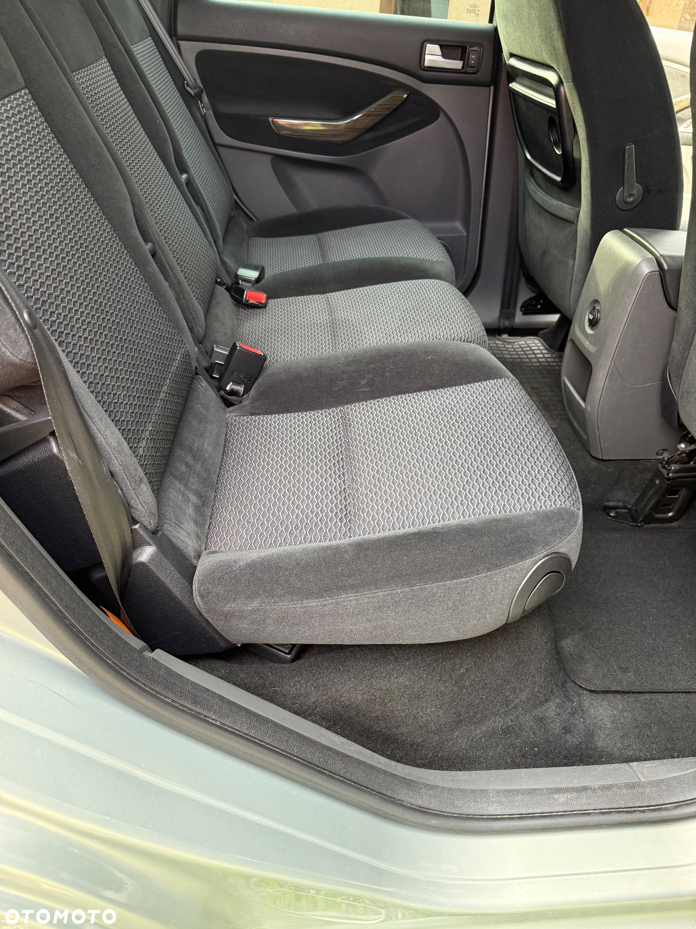 Ford Focus C-Max - 18