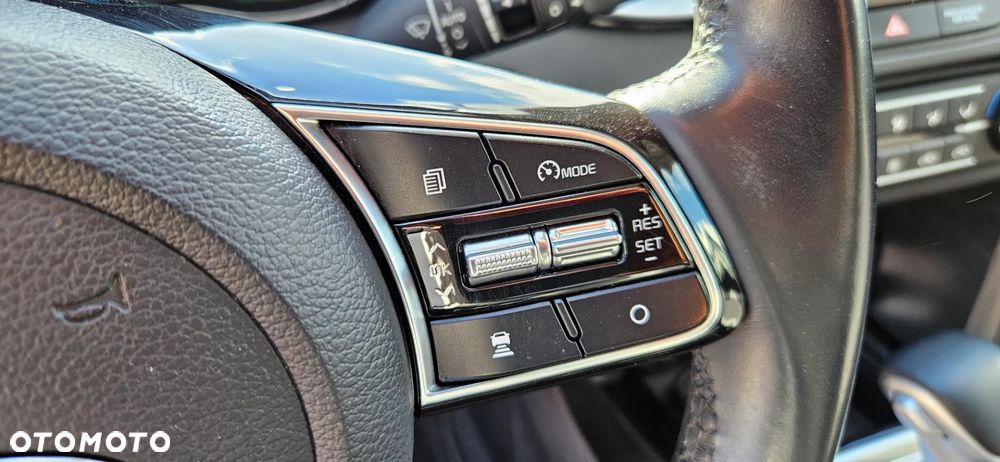 Kia XCeed 1.6 GDI DCT6 OPF PLATINUM - 32