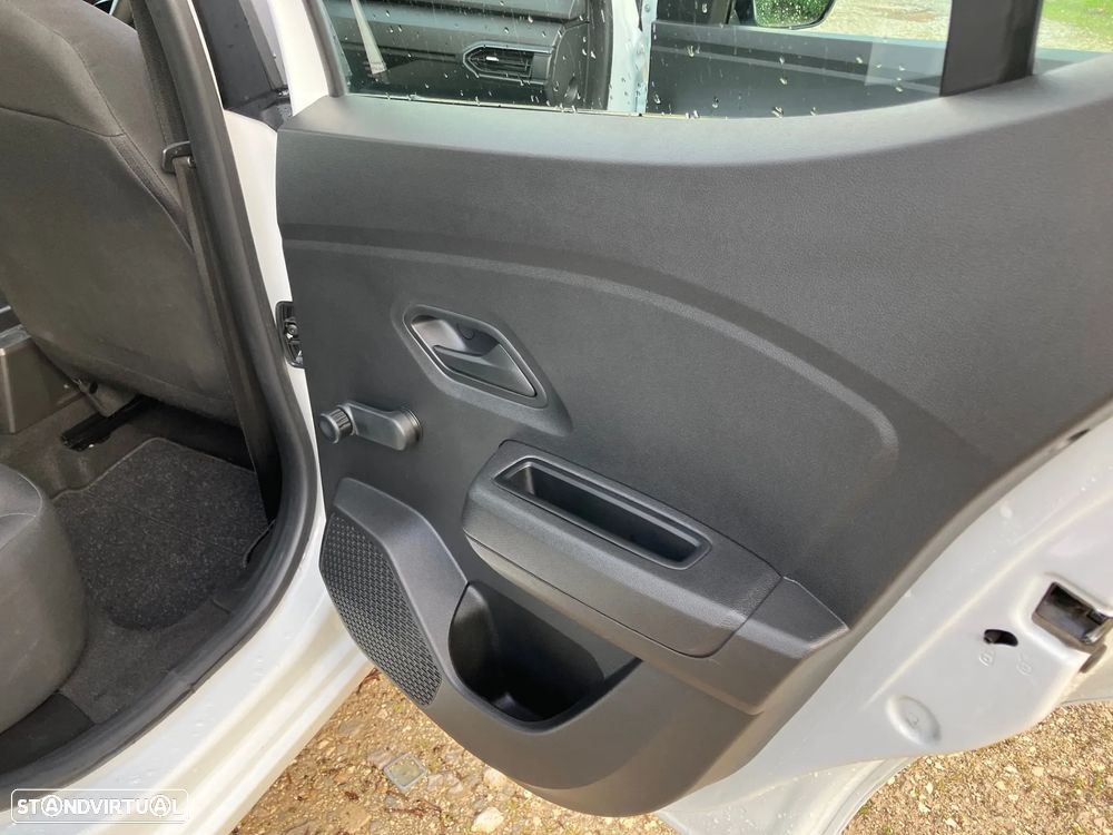 Dacia Sandero 1.0 ECO-G Essential Bi-Fuel - 18