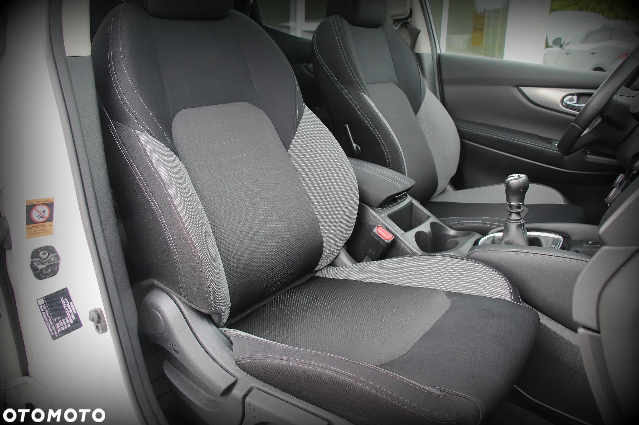 Nissan Qashqai 1.6 DIG-T N-Connecta - 15