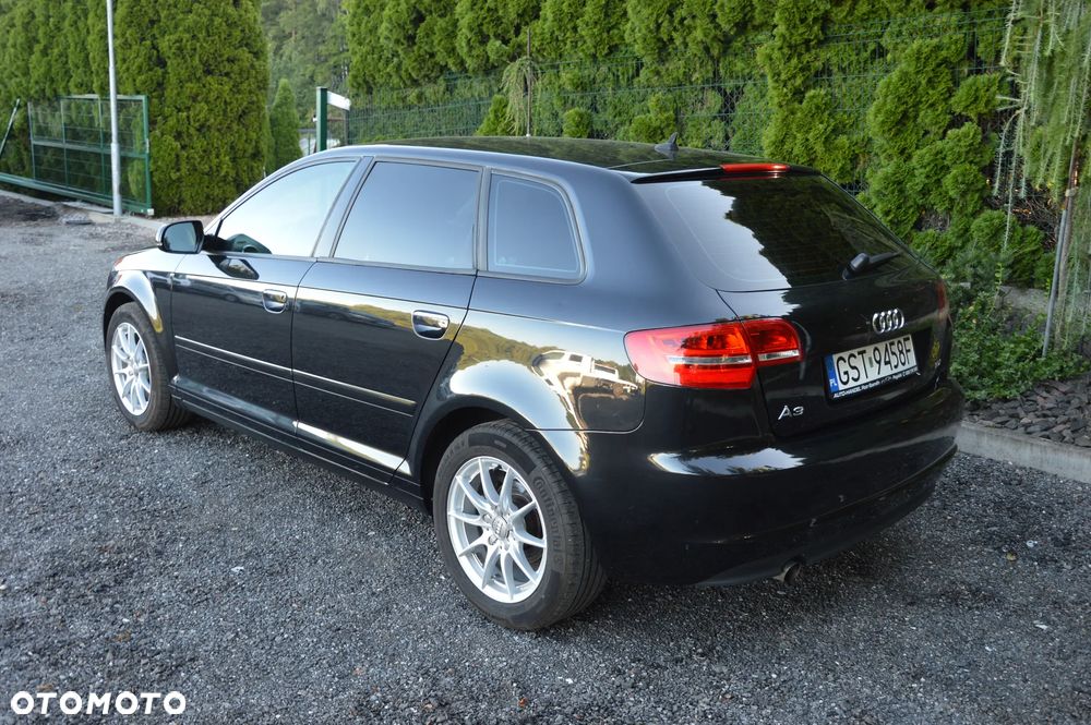 Audi A3 Sportback - 4
