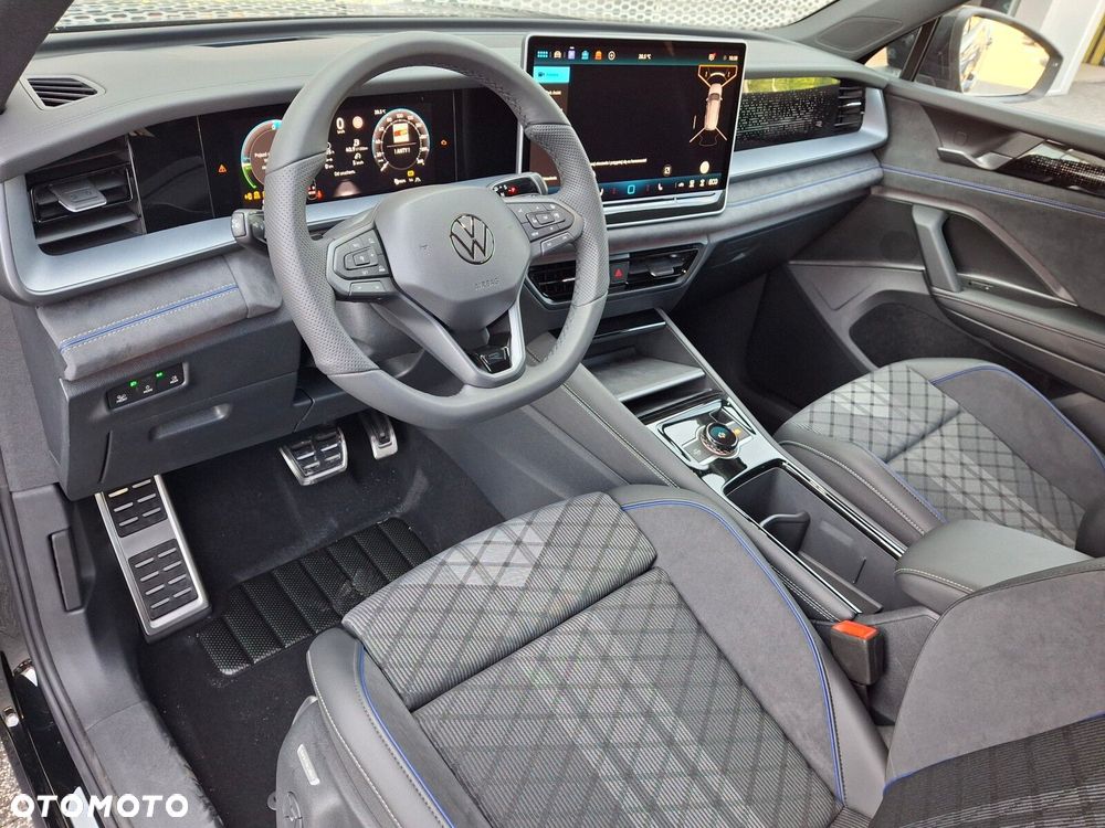 Volkswagen Tayron 1.5 TSI eHybrid PHEV 200kW R-Line Plus DSG - 11