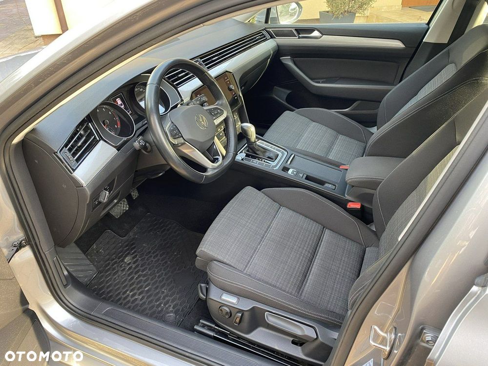 Volkswagen Passat 2.0 TSI Business DSG - 29