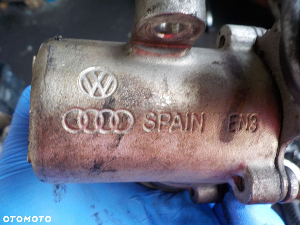AUDI A4 B7 CHŁODNICA SPALIN 03G131512AL - 4