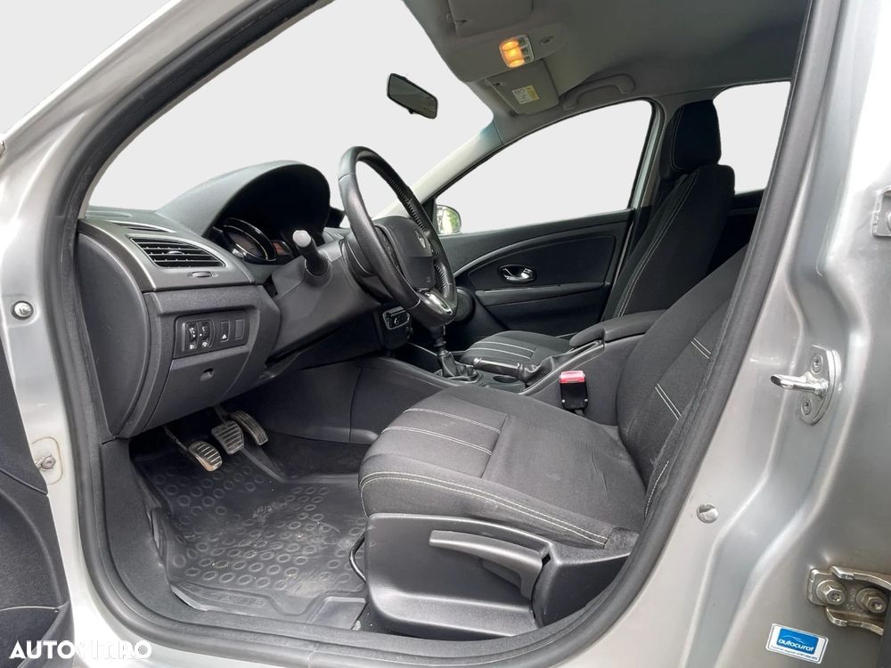 Renault Megane 1.5 dCi Pro - 12