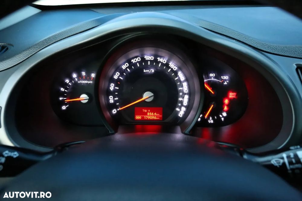 Kia Sportage 2.0 CRDI 184 AWD Platinum Edition - 13