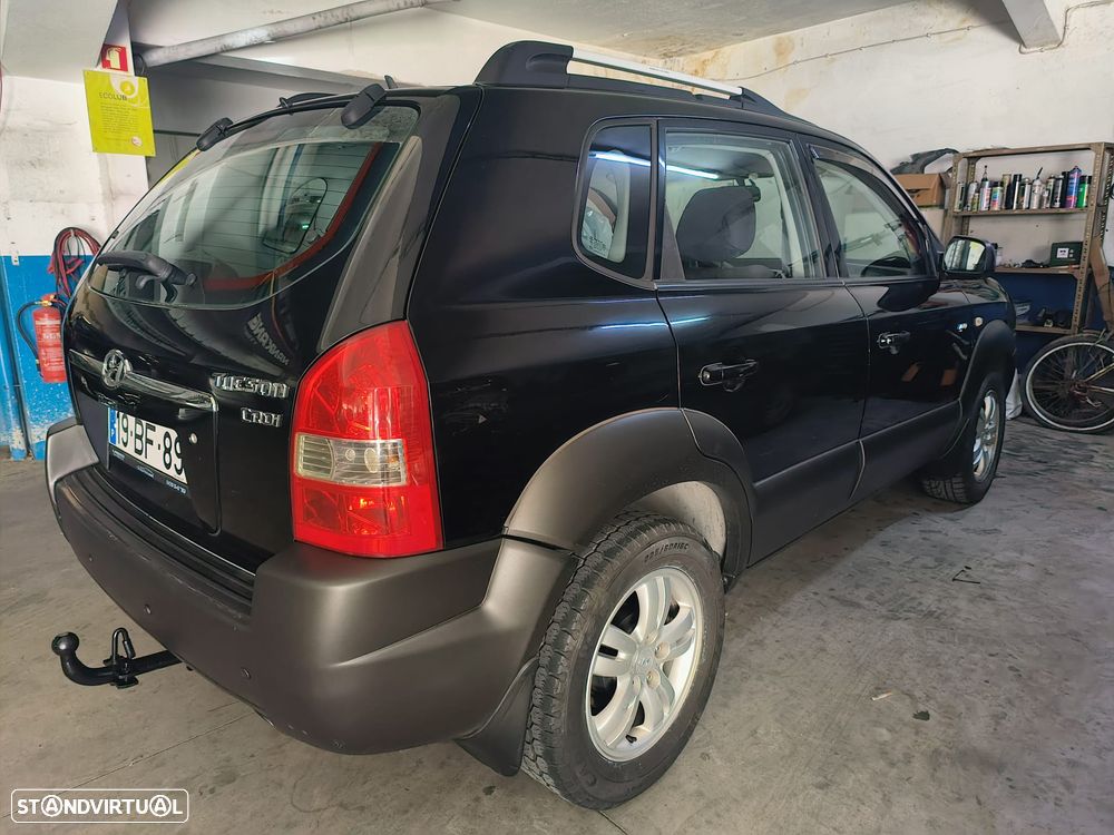 Hyundai Tucson 2.0 CRDi Comfort 4WD - 11