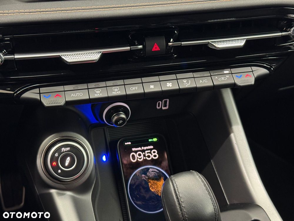 Alfa Romeo Tonale 1.5 T4 GSE mHEV Veloce DCT - 24