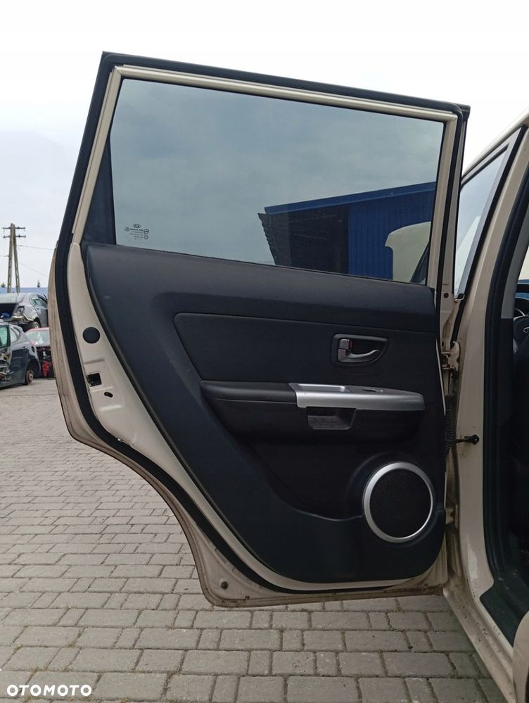 KIA SOUL I DRZWI LEWE TYLNE TYŁ GOŁE A1 - 2