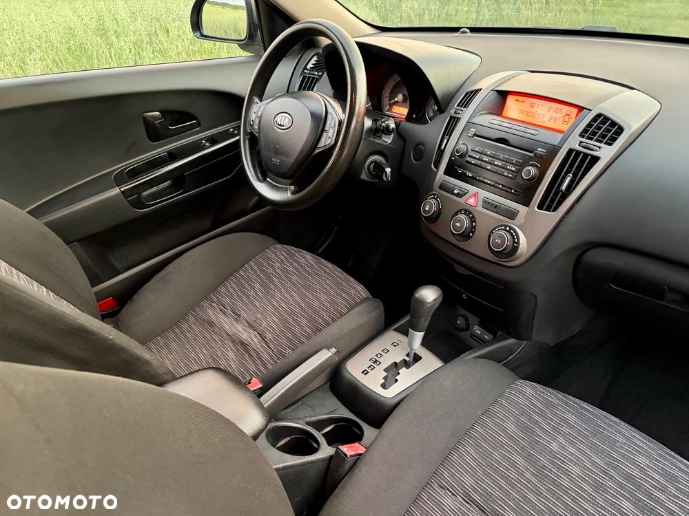 Kia Ceed 1.6 Crdi L - 10
