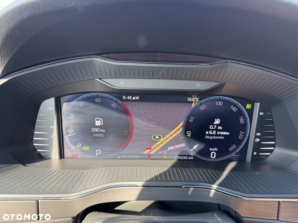Skoda Superb 2.0 TDI SCR Style DSG - 31