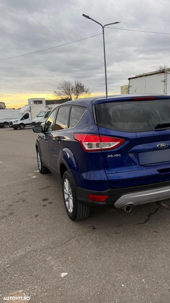 Ford Kuga 2.0 TDCi 4x4 Aut. SYNC - 8