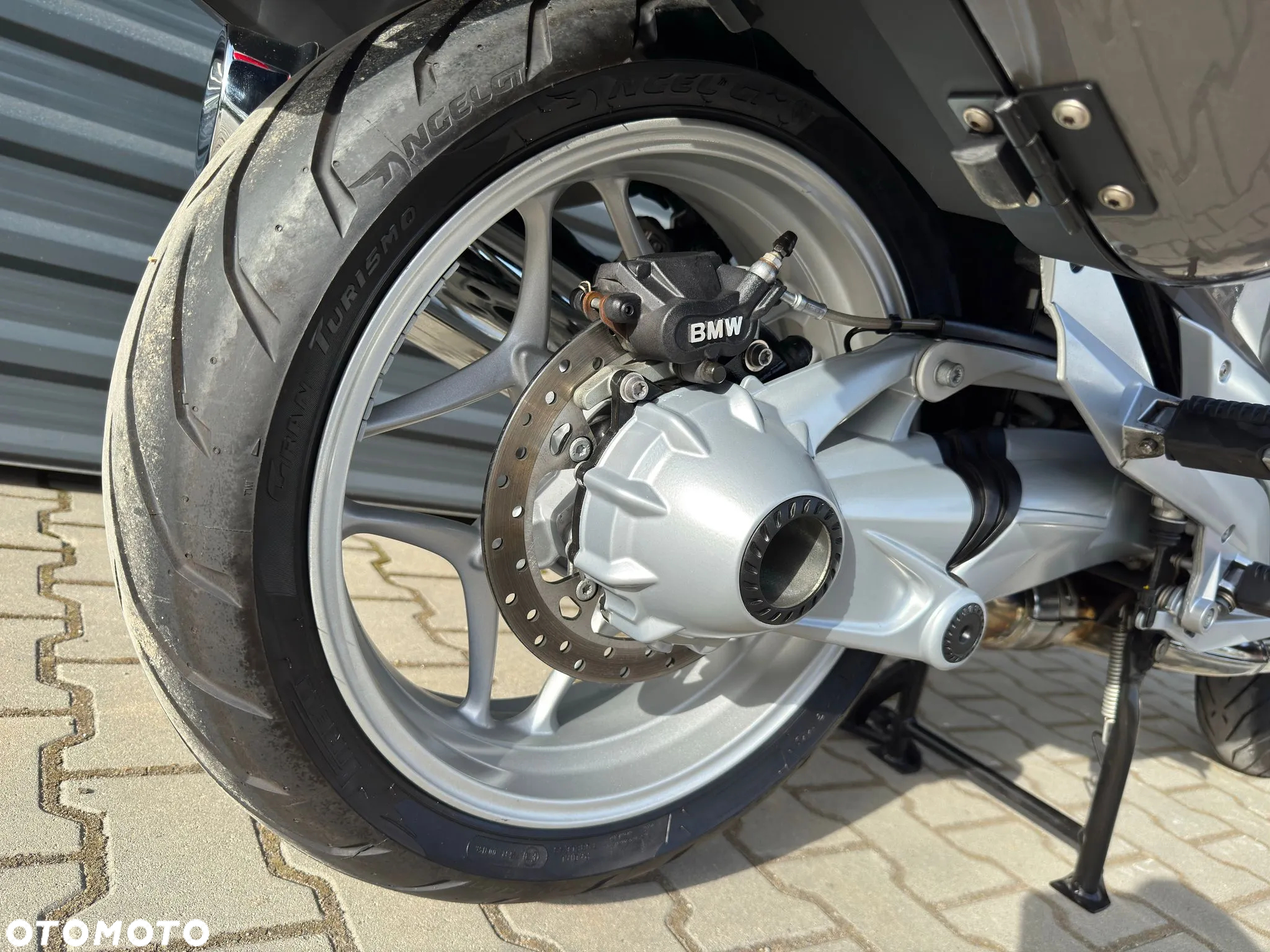 BMW R - 18