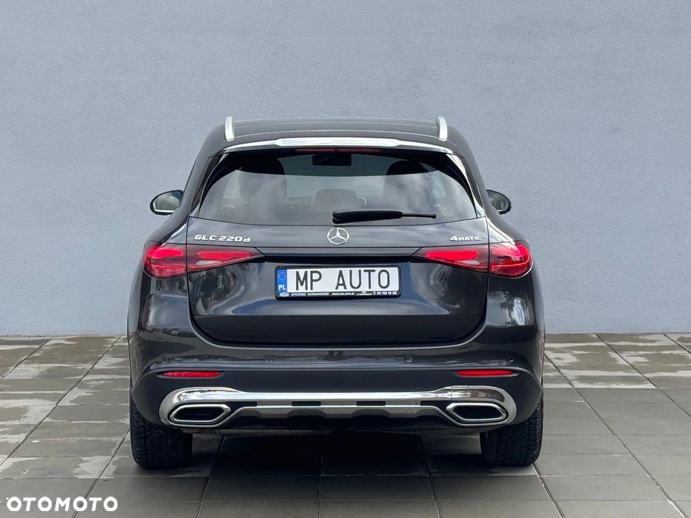 Mercedes-Benz GLC - 5