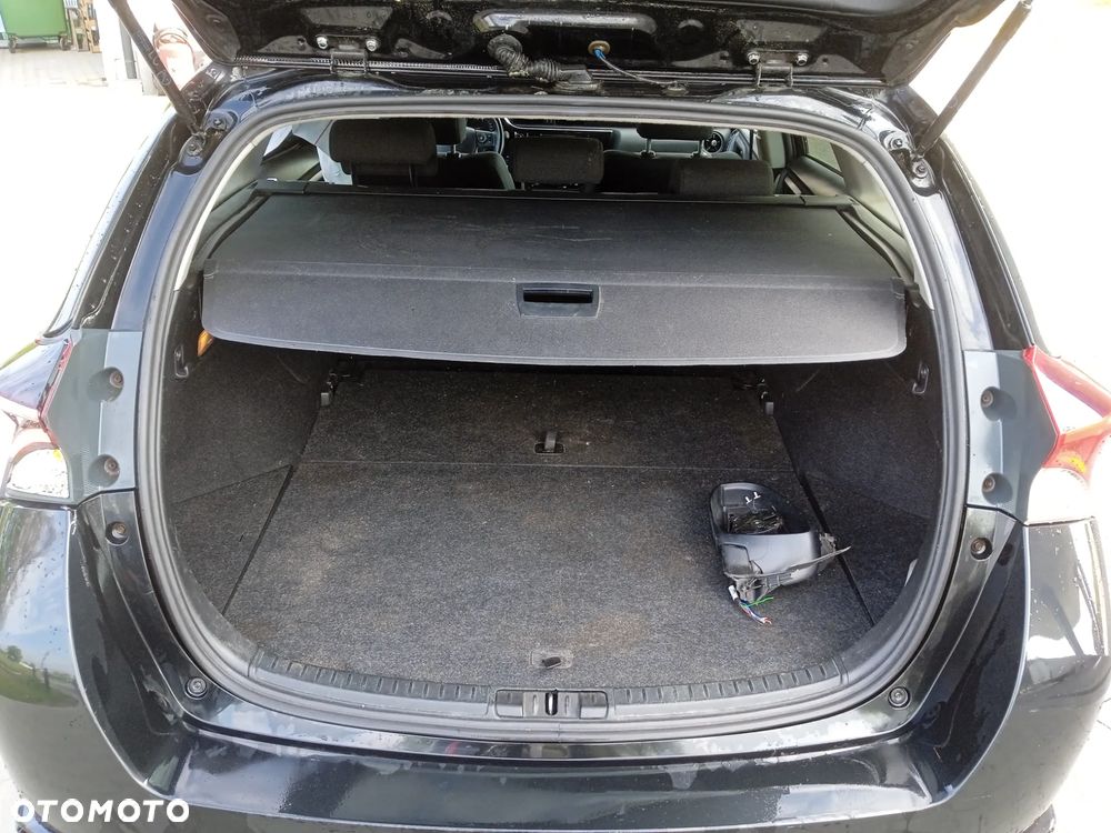 Toyota Auris - 21