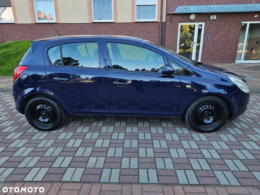 Opel Corsa 2009 photo 2
