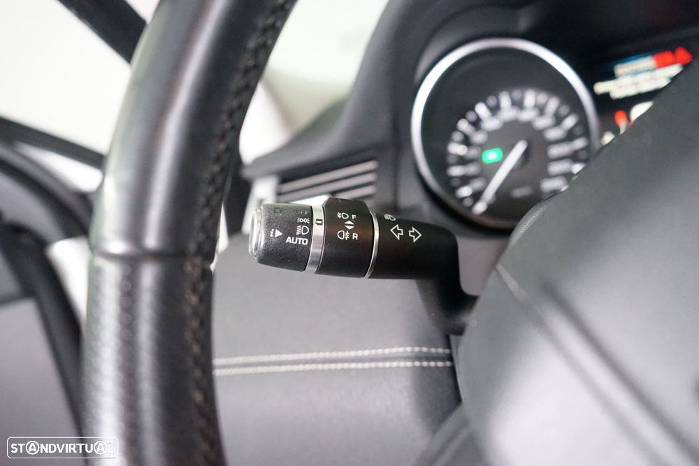 Land Rover Range Rover Evoque 2.2 TD4 Dynamic Auto - 25