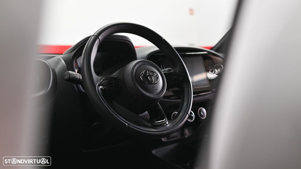 Toyota Aygo X 1.0 Play CVT - 27