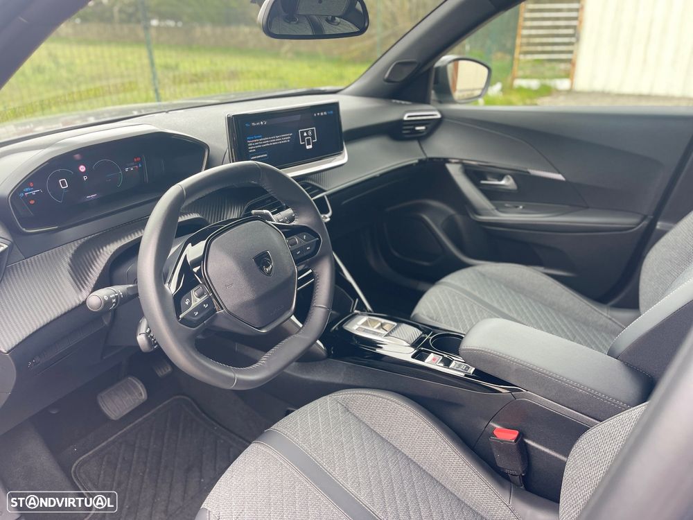 Peugeot 2008 Hybrid 145 e-DSC Allure - 8