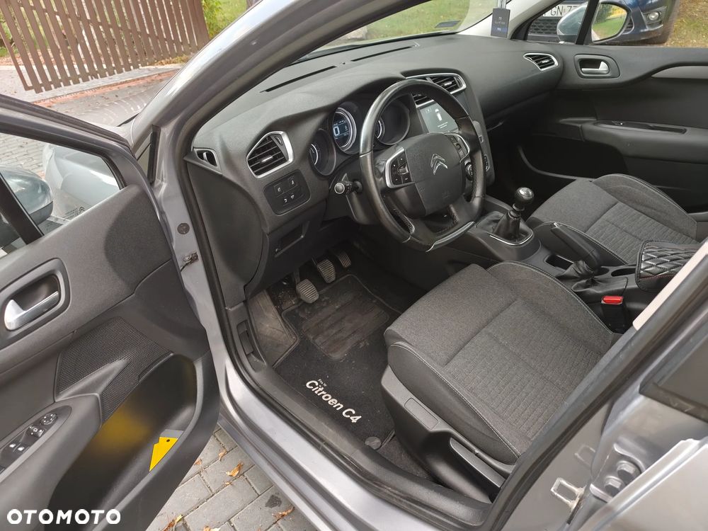 Citroën C4 - 10