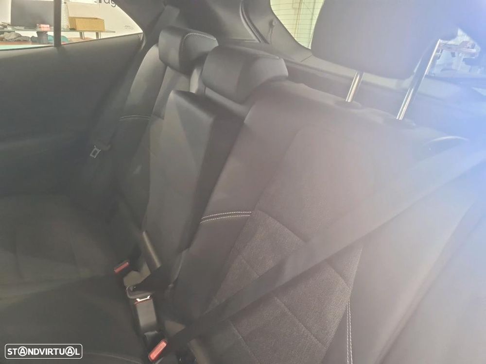 Toyota Corolla 1.2T Comfort+P.Sport - 10