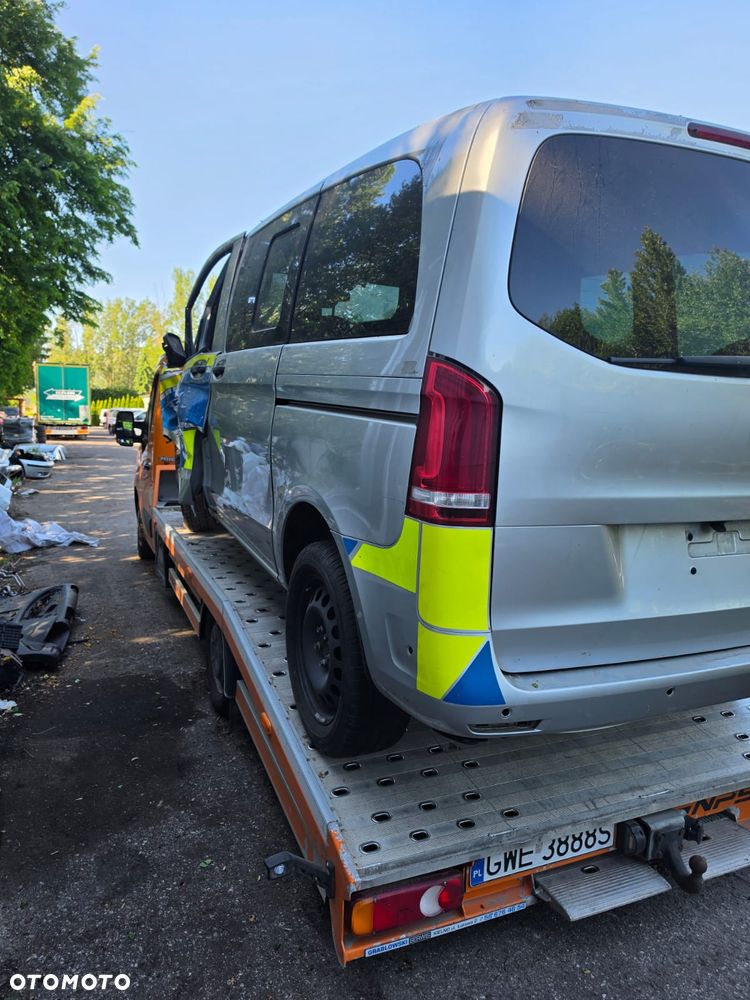 Mercedes Vito 447 calosc lub na czesci drzwi cwiartki itd      itp. - 3