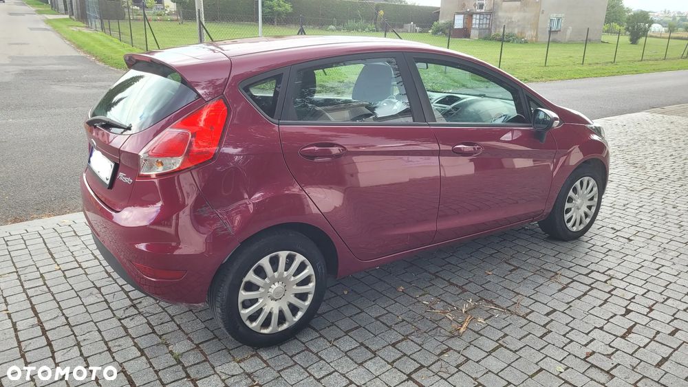 Ford Fiesta - 2