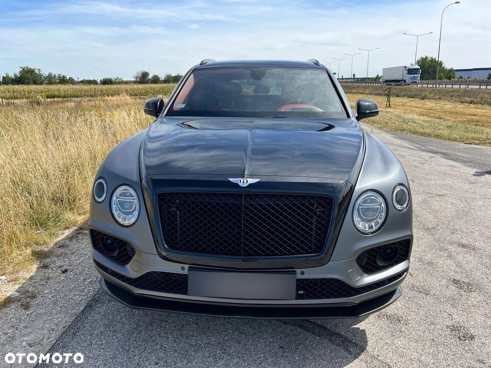 Bentley Bentayga - 4