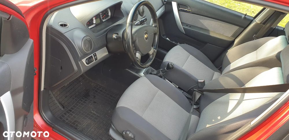 Chevrolet Aveo 1.4 16V Base - 7