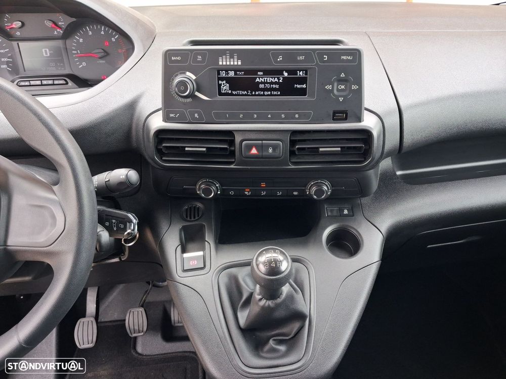 Peugeot Partner 1.6 BlueHDi L1 Pro 3L - 11