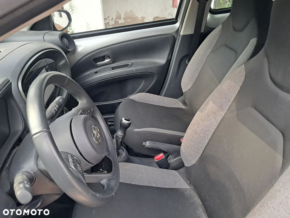 Toyota Aygo X - 5